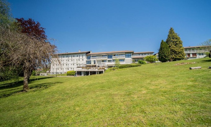 Annecy-le-Vieux Hotel | Centre Jean XXIII