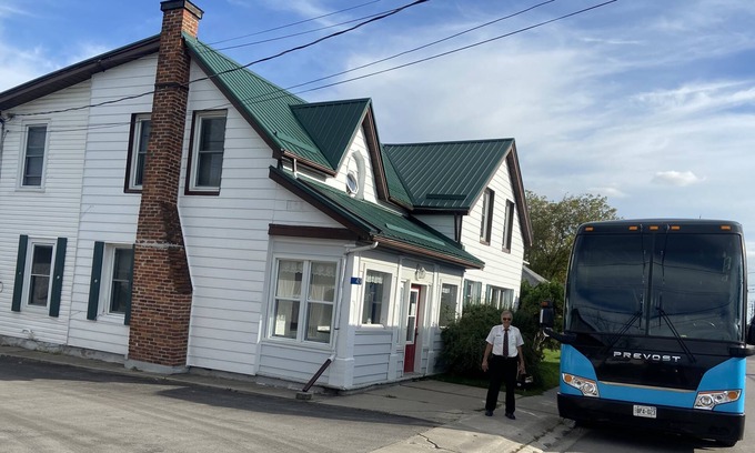 Frankford Apartment | Century House on Trent River
