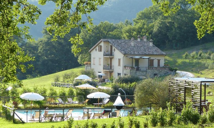 Valtopina House | Cerqua Rosara Residence