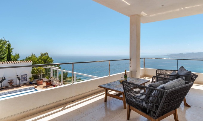 Almunecar Villa | CERRO GORDO luxury Villa and private pool