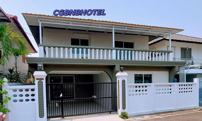 San Sai Villa | CG BNB Hotel Near Central Festival BIG Mall,near BIG Market Convinient