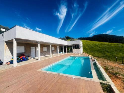 Socorro House | Chácara Horizonte dois irmãos