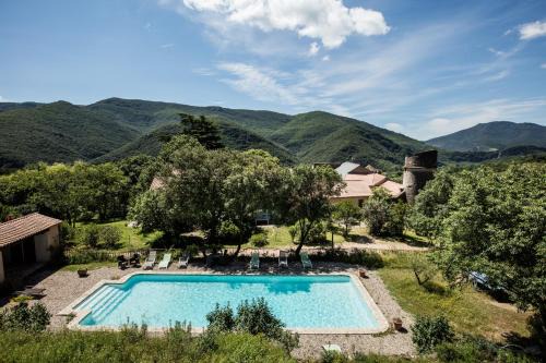 Colombieres-sur-Orb Apartment | Château de Colombières sur Orb