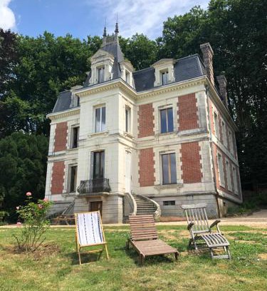Luceau Bed & Breakfast | Château de la Françoisière