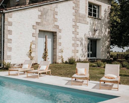 Lussac Bed & Breakfast | Château La Grande Clotte