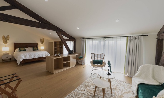 Saint-Estephe Bed & Breakfast | Château Tour Saint-Fort