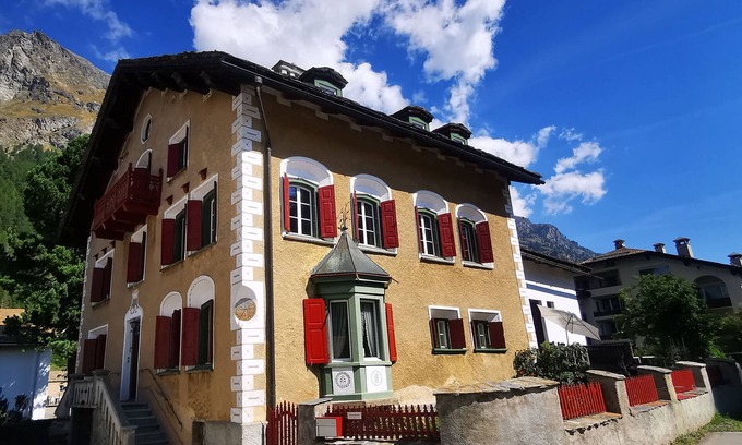 Sils-Maria Apartment | Holiday apartment Sils Baselgia (Sils im Engadin/Segl) for 1 - 5 persons with 3 bedrooms - Holiday