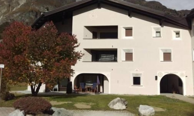 Sils-Maria Apartment | Holiday apartment Sils Maria (Sils im Engadin/Segl) for 1 - 2 persons with 1 bedroom - Holiday apa