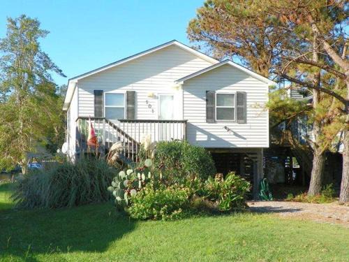 Colington Harbour House | CH101- Bay House