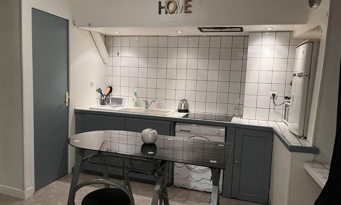 Chablis Apartment | Chablis : petit studio en plein centre ville