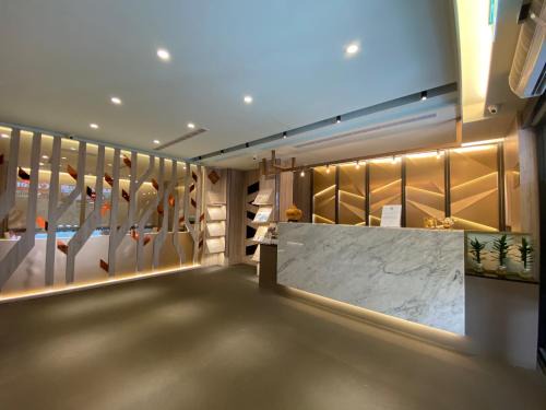 Ximending Hotel | Chair Man Hotel