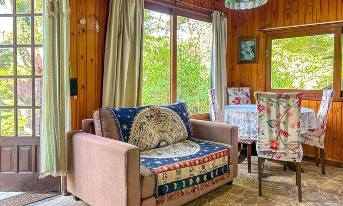 Lumiar Ski Chalet | Chalé com localização privilegiada em Lumiar/RJ