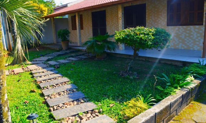 Garopaba House | Chalé Principal - Praia da Ferrugem