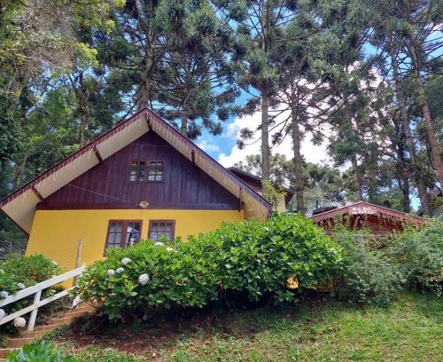 Vila Natal Ski Chalet | Chalé Rústico na Montanha em Campos de Jordão