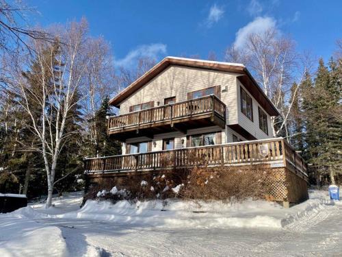Petite-Riviere-Saint-Francois Ski Chalet | Chalet «L'Autrichien» de Charlevoix