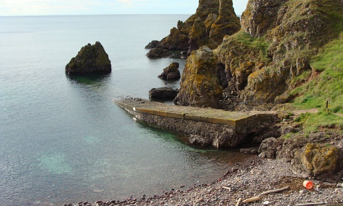 Eyemouth Cottage | CHALDON, pet friendly, country holiday cottage in Coldingham