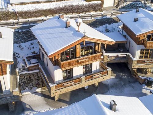 Schonbach Ski Chalet | Chalet with Sauna and Natural Pool