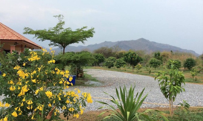 Kanchanaburi House | Chaleena Homestay