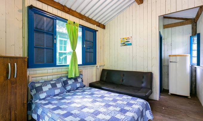 Sao Sebastiao Ski Chalet | Chales for Season Camburi - Near Maresias and Boiçucanga