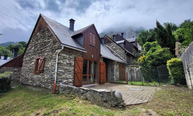 Sazos Ski Chalet | Chalet à la Montagne