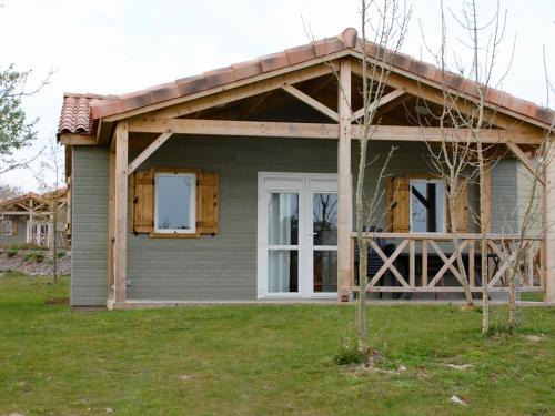 La Chapelle-Hermier Ski Chalet | Chalet 2 chambres au calme avec piscine chauffée, proche lac et plages en Vendée - FR-1-783-20