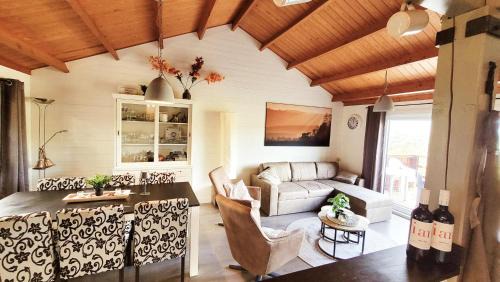 Marcouray Ski Chalet | chalet 275