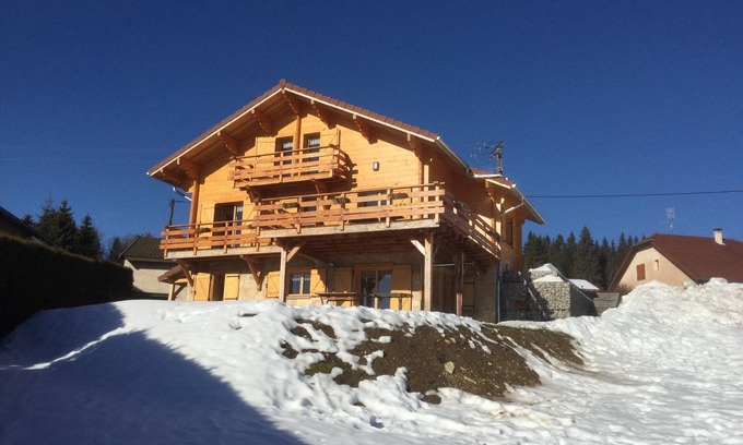 Morbier Ski Chalet | Chalet 4 * new Jura Morbier les Gentianes