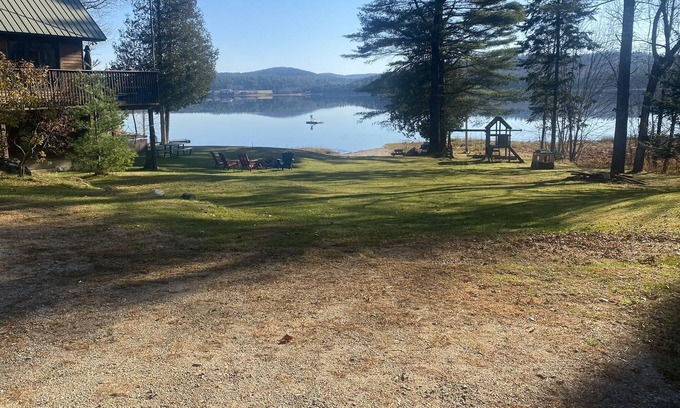 Northfield Ski Chalet | Chalet 4 season on lake, very private w/ Hot Tub