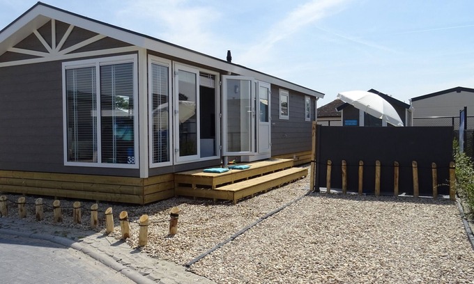 Renesse Ski Chalet | Chalet 500m beach - sea, beach, dunes and nature, all in one place