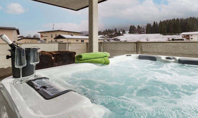 Achenkirch Apartment | Chalet Almröserl - Ledermaier Loft & Lodge's