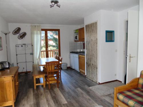 Valfrejus Apartment | Chalet Arrondaz - 2 Pièces pour 6 Personnes MAE-8814