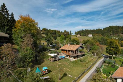 Treviso Bresciano Ski Chalet | Chalet "Baita Cavacca"
