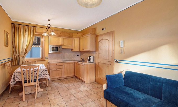 Livigno Apartment | Chalet Betty Appartamento Pec with Mountain View