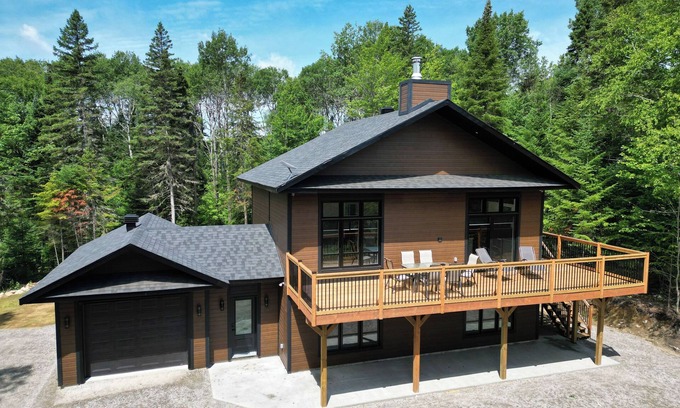 Saint-Michel-des-Saints Ski Chalet | Chalet Avec Accès au Lac Taureau, à Proximité des Sentiers de VTT et Motoneiges
