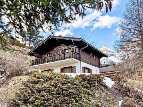 Chamoson Ski Chalet | Chalet Chalet Alleluia by Interhome