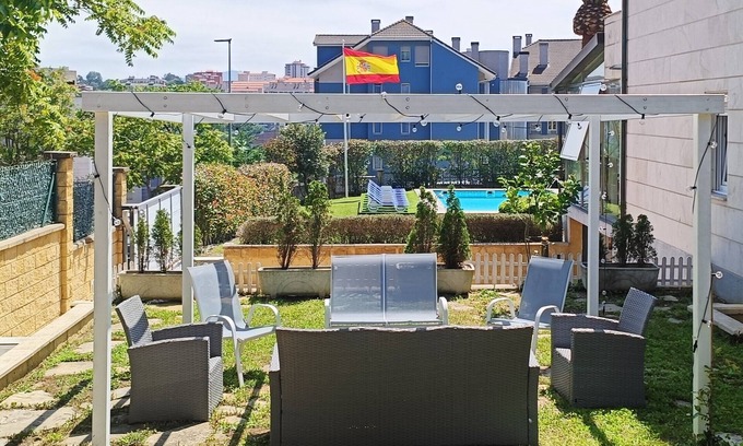 Santander House | Chalet con Piscina Privada