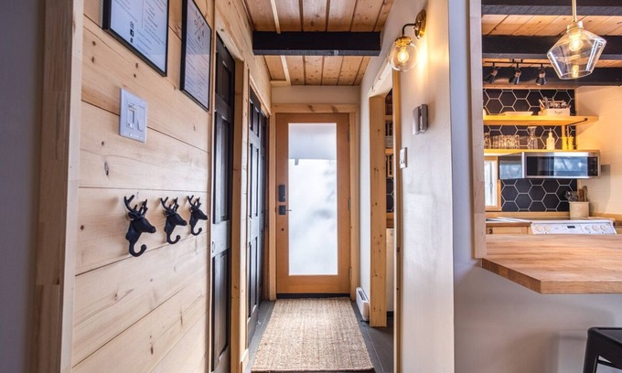 Orford Ski Chalet | Chalet Denmark, Turn Key Amenities + Pet Friendly + Dedicated Workspace with Hi Speed WiF