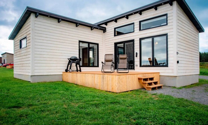 Gaspe Ski Chalet | Chalet double arrière