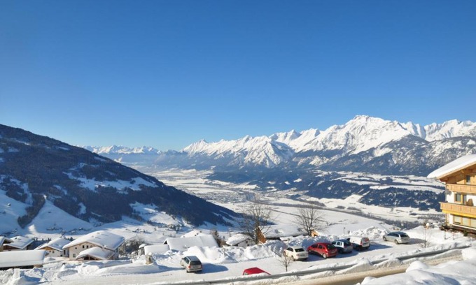 Weerberg Ski Chalet | Chalet Edelweiss