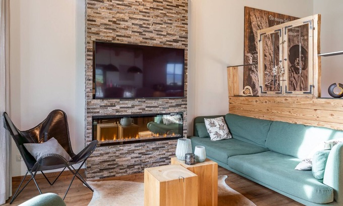 Lengdorf House | Chalet Edelweiss - with magnificent mountain view and sauna