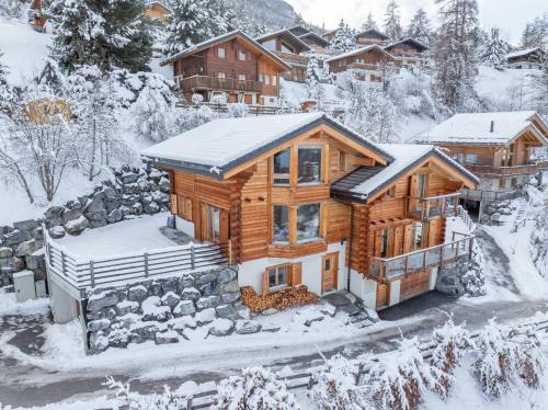 Nendaz Ski Chalet | Chalet Enchanteur