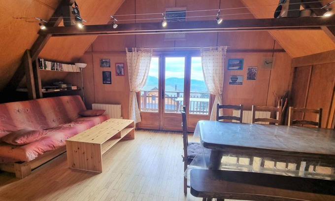 Saint-Michel-de-Chaillol Ski Chalet | Chalet for 5 with balcony, pets allowed, garage, Chaillol 1600