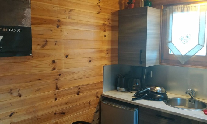 Farnay Ski Chalet | Chalet 'Gite Loisirs Parc Pilat' with Private Terrace, Wi-Fi and Air Conditioning