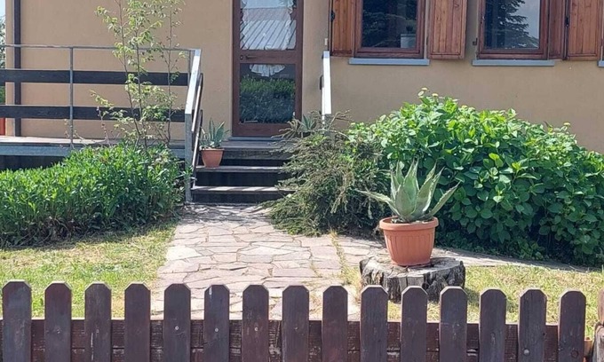 Villa Bascilica House | Chalet "Grazia" is located on the Pizzorne plateau in a quiet area