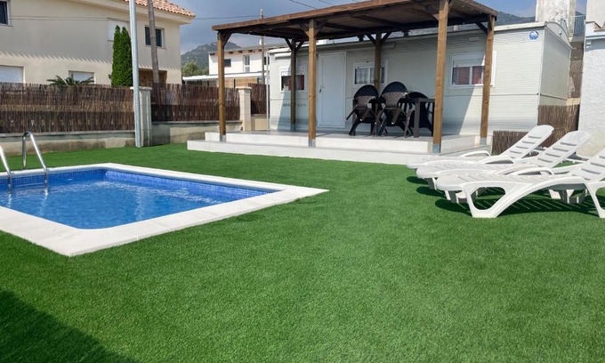 Alcanar House | Chalet-home familiar "CAL DENVER" "Pet friendly"