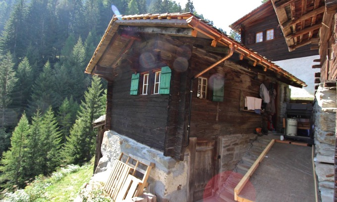 Grengiols House | Chalet in Binntal near Gemstone Mine