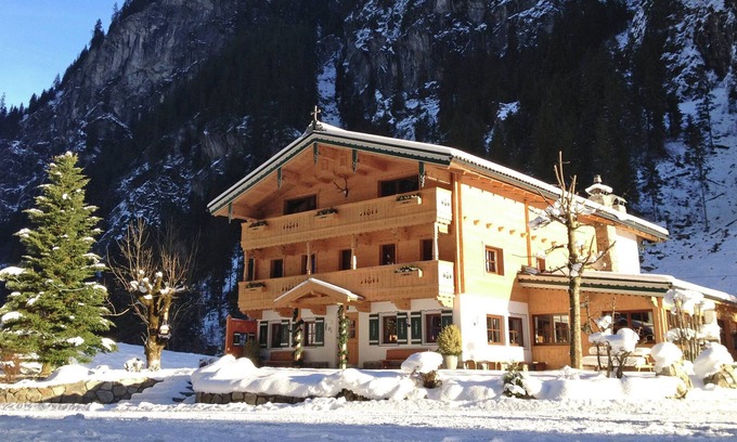 Mayrhofen Ski Chalet | Chalet in Mayrhofen near the ski lifts
