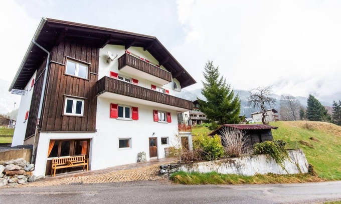 Sankt Gallenkirch House | Chalet in Montafon near Ski Lifts