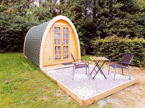 Saint-Jacut-les-Pins Ski Chalet | Chalet insolite pour 2 au coeur de la Bretagne