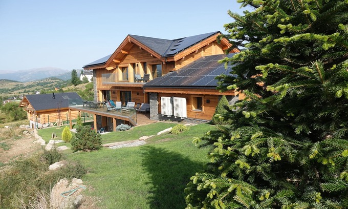 Font-Romeu-Odeillo-Via Ski Chalet | CHALET L'ECRIN classified 5* 500 m² with 130 m2 of WELLNESS SPA FITNESS CINEMA